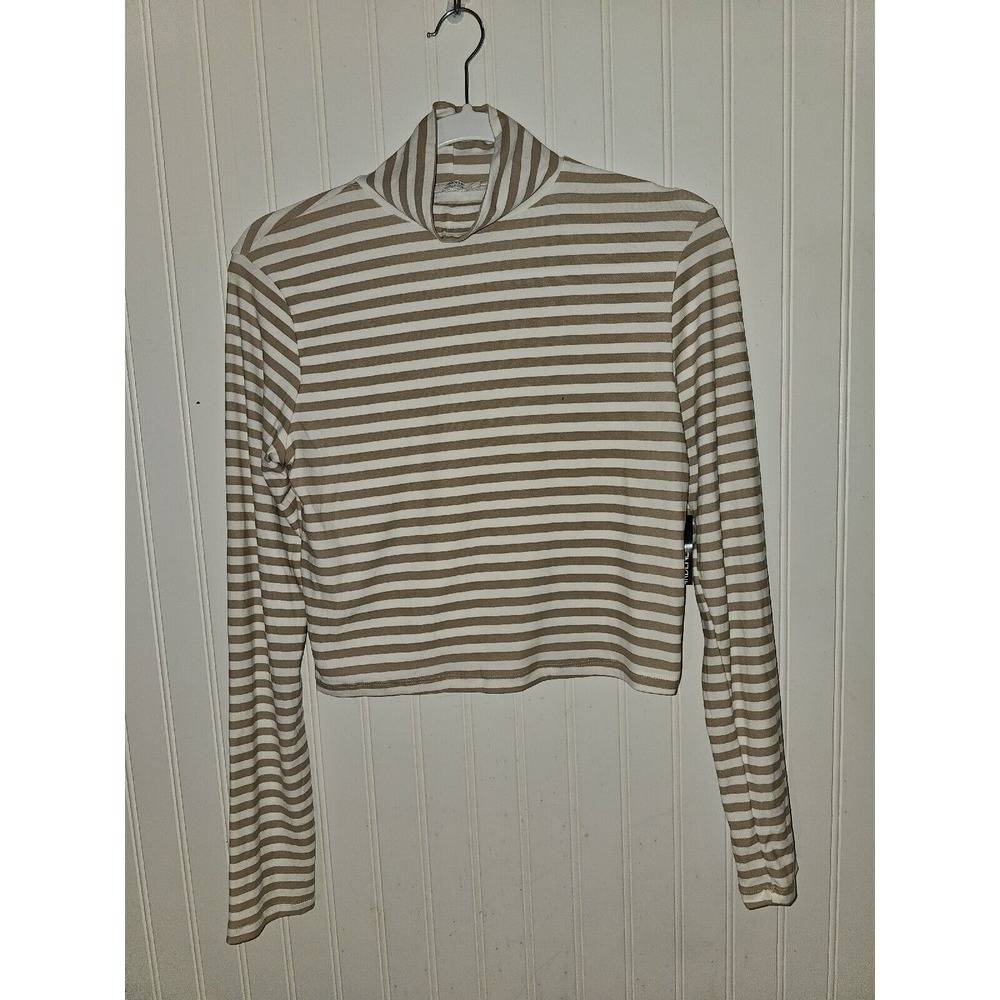womens mock neck crop top large
